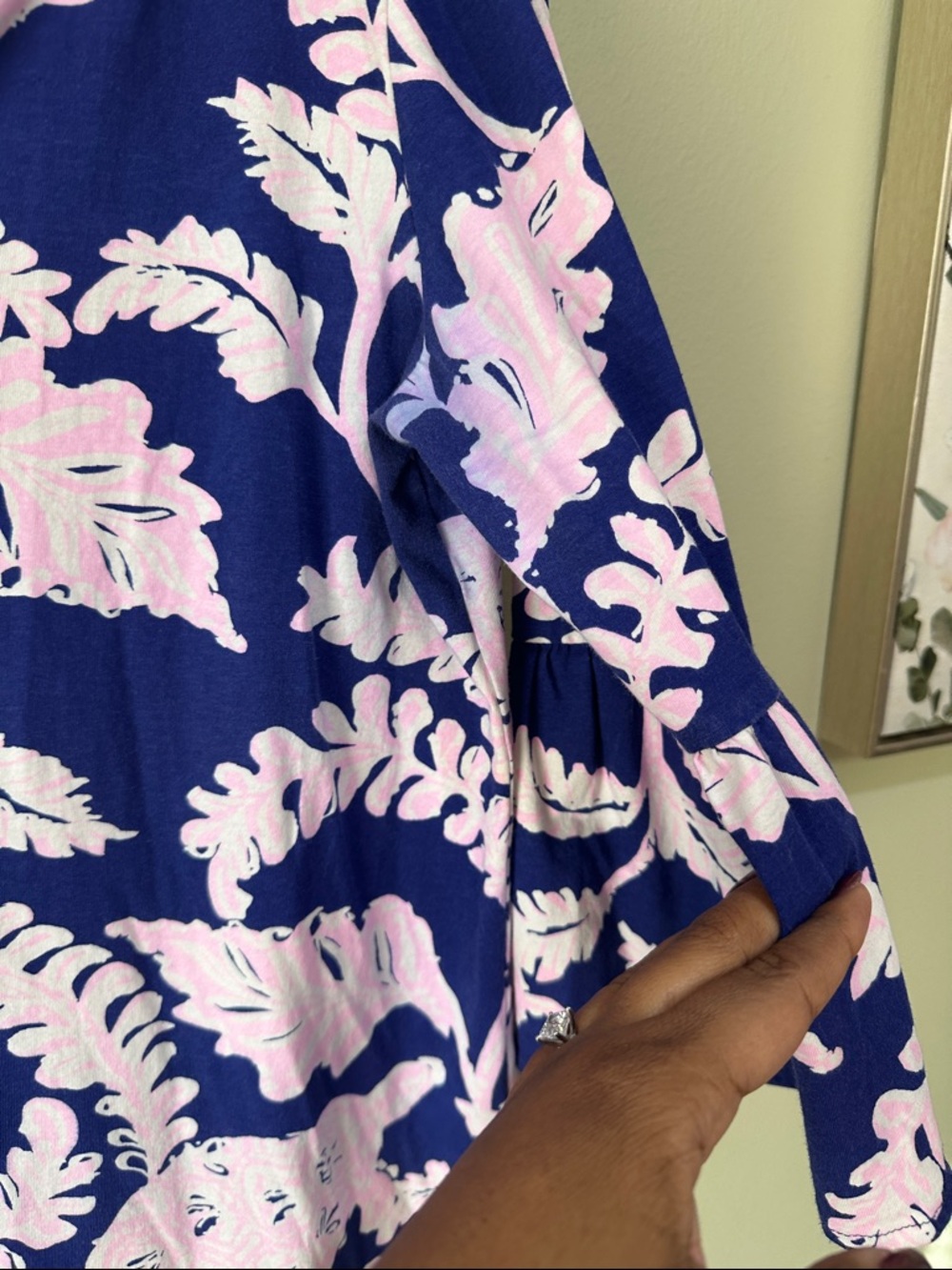 🌸Lilly Pulitzer Navy and Light Pink Floral V-Neck Dress - Picture 4 of 7